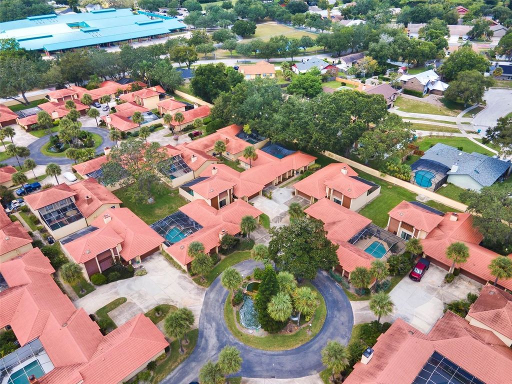 Image 36 of property listing at 4946 SAMOA CIRCLE 4C, Orlando, FL 32808