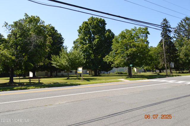14 Homestead Lane, Roosevelt, NJ 08555