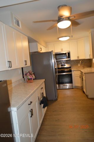 14 Homestead Lane, Roosevelt, NJ 08555