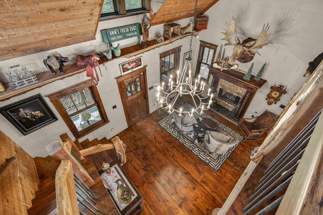 1881 NE Clayton Street, Dayton, TX 77535
