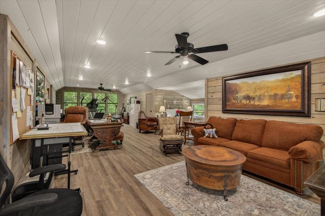 1881 NE Clayton Street, Dayton, TX 77535
