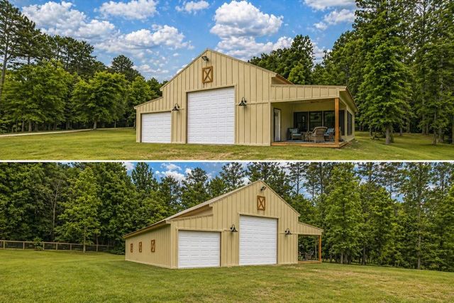 1881 NE Clayton Street, Dayton, TX 77535