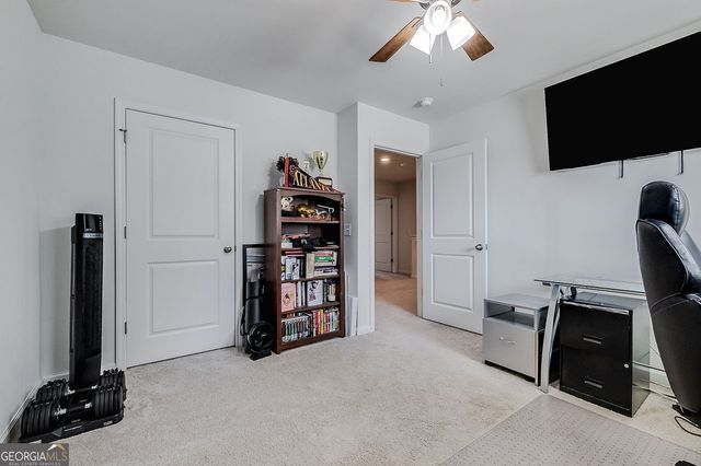 8 Hawkhorn Court, Savannah, GA 31407