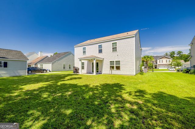 8 Hawkhorn Court, Savannah, GA 31407