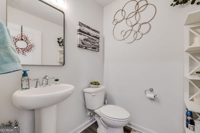 8 Hawkhorn Court, Savannah, GA 31407
