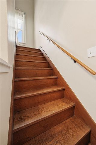 607 Oak Street, Valparaiso, IN 46383