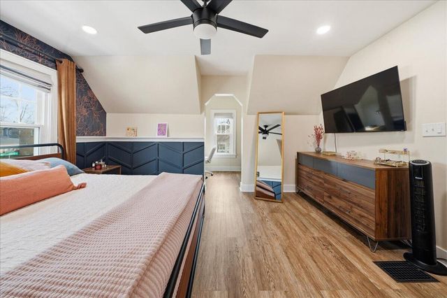 607 Oak Street, Valparaiso, IN 46383