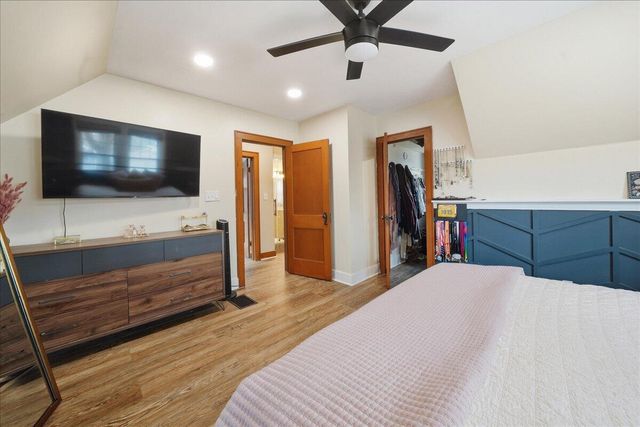 607 Oak Street, Valparaiso, IN 46383