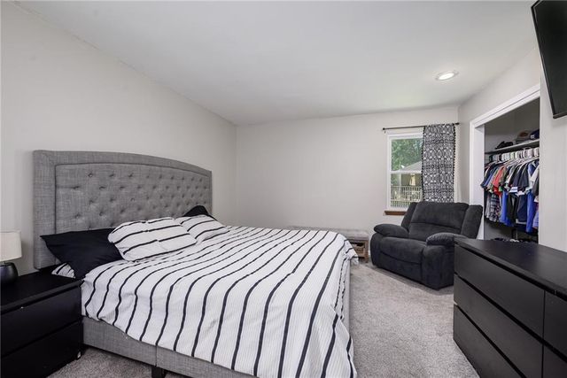 5808 Clark Circle, Kansas City, KS 66106