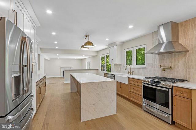 444 ROCKSVILLE RD, Southampton, PA 18966