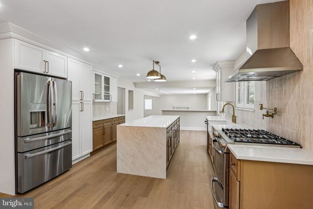 444 ROCKSVILLE RD, Southampton, PA 18966