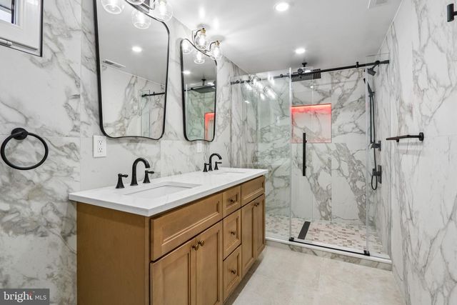 444 ROCKSVILLE RD, Southampton, PA 18966