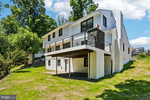 444 ROCKSVILLE RD, Southampton, PA 18966