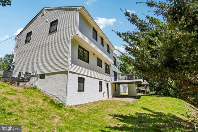 444 ROCKSVILLE RD, Southampton, PA 18966