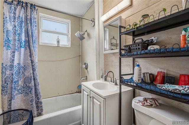 781 Northampton Street, Buffalo, NY 14211
