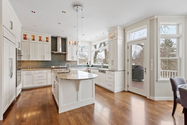 89 Mattison Dr, Concord, MA 01742