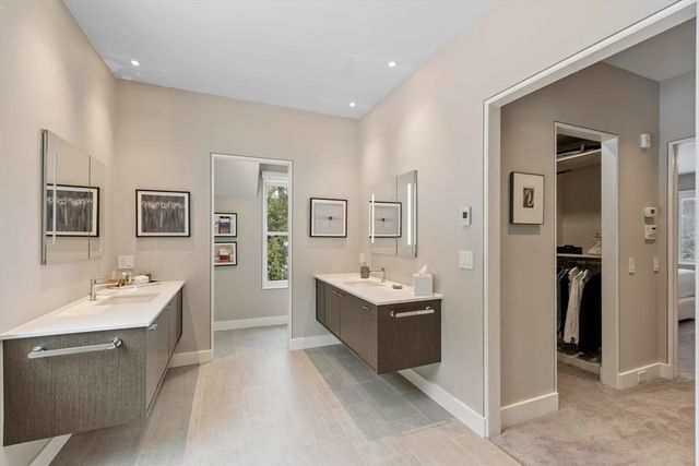 89 Mattison Dr, Concord, MA 01742