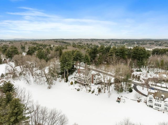 89 Mattison Dr, Concord, MA 01742