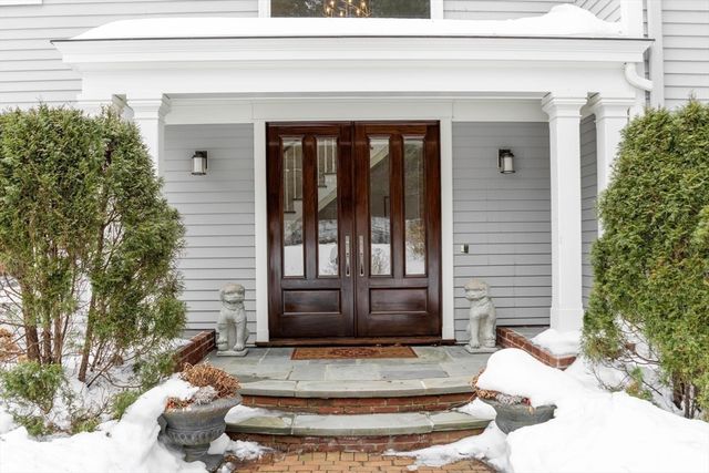 89 Mattison Dr, Concord, MA 01742