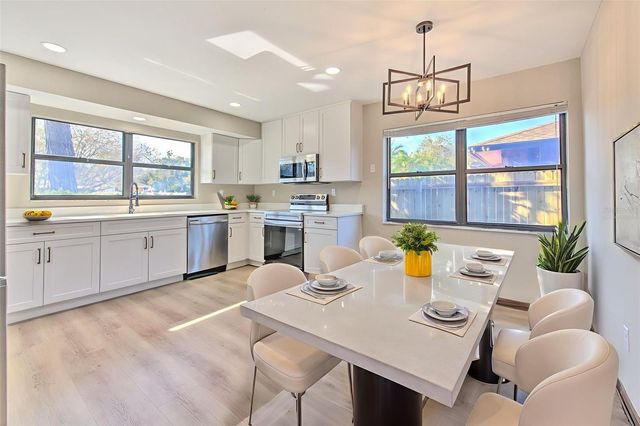 2745 WHISPERING DRIVE N, Largo, FL 33771