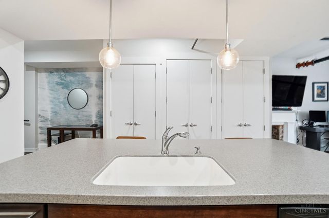 1415 Vine Street, Cincinnati, OH 45202