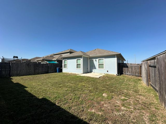 224 Wild Wind TRL, Jarrell, TX 76537
