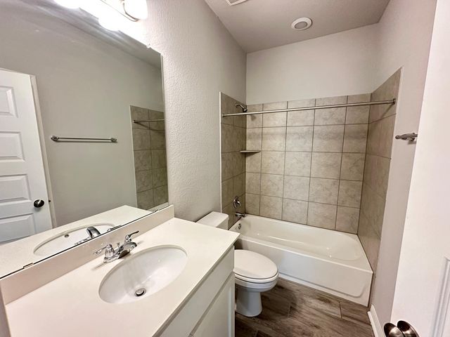 224 Wild Wind TRL, Jarrell, TX 76537