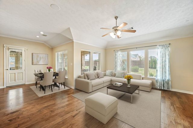 17703 Fairhaven Lake Drive, Cypress, TX 77433