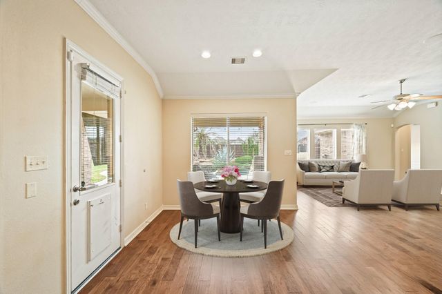 17703 Fairhaven Lake Drive, Cypress, TX 77433