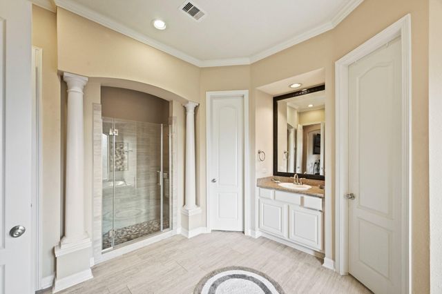 17703 Fairhaven Lake Drive, Cypress, TX 77433