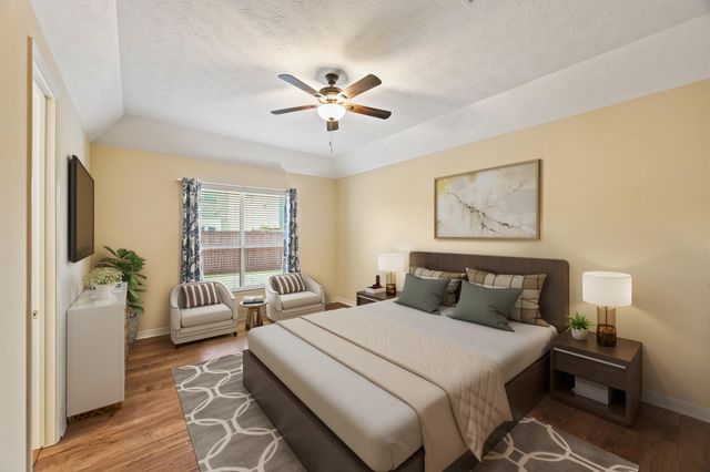 17703 Fairhaven Lake Drive, Cypress, TX 77433