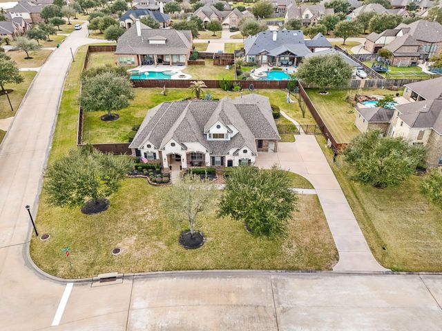17703 Fairhaven Lake Drive, Cypress, TX 77433