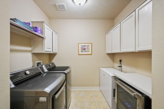 17703 Fairhaven Lake Drive, Cypress, TX 77433