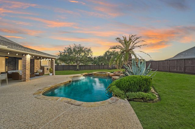 17703 Fairhaven Lake Drive, Cypress, TX 77433