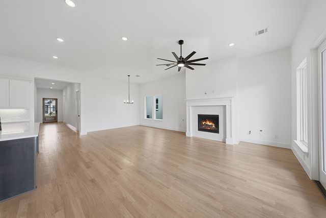 7621 Winterbloom Way, Fort Worth, TX 76123