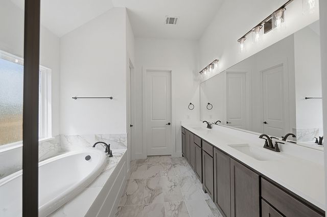 7621 Winterbloom Way, Fort Worth, TX 76123