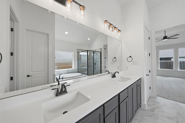 7621 Winterbloom Way, Fort Worth, TX 76123