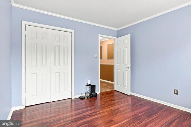 205 MASTERS DR, Blackwood, NJ 08012