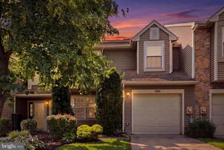 205 MASTERS DR, Blackwood, NJ 08012