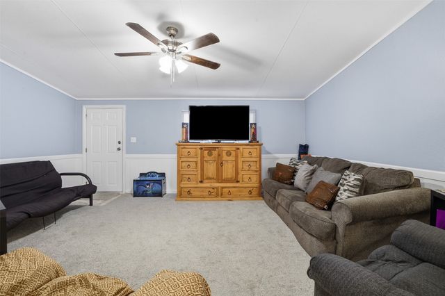 1507 Smooth Stone Drive, Cleburne, TX 76033