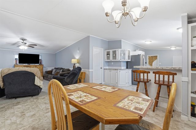 1507 Smooth Stone Drive, Cleburne, TX 76033