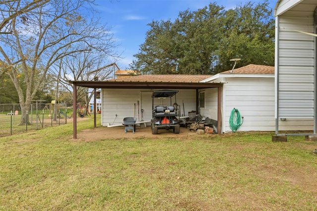 31921 Waller Tomball Road, Waller, TX 77484