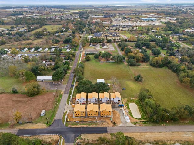 31921 Waller Tomball Road, Waller, TX 77484