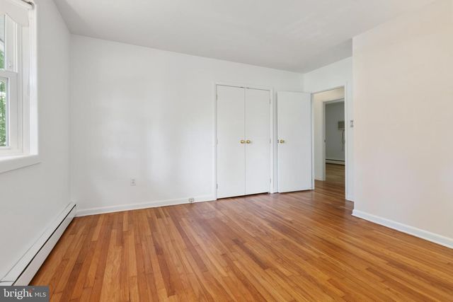 6202 FERRY RD, Doylestown, PA 18902