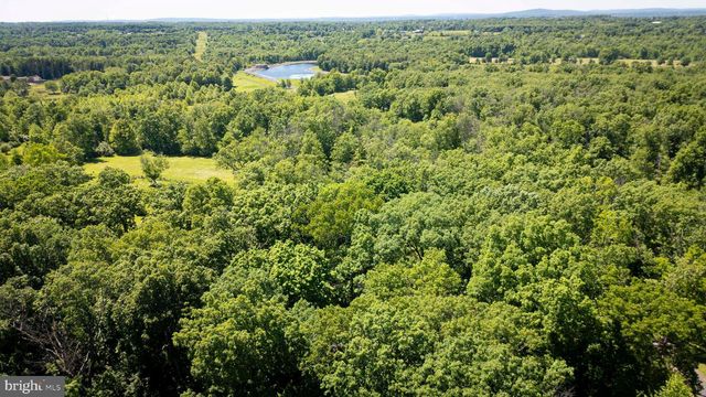 6202 FERRY RD, Doylestown, PA 18902