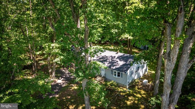 6202 FERRY RD, Doylestown, PA 18902