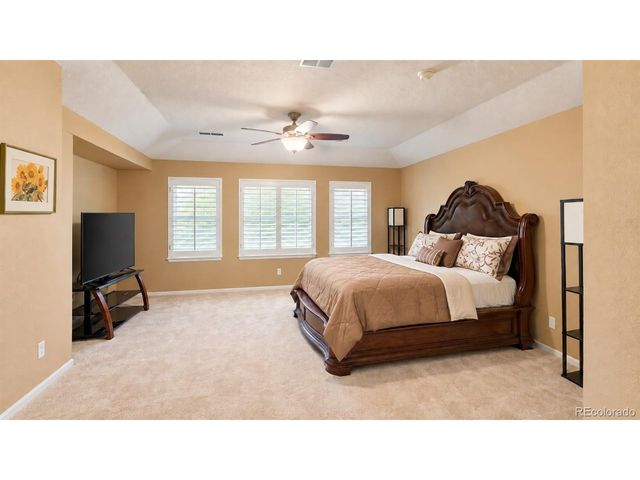 10621 Briarglen Cir, Highlands Ranch, CO 80130