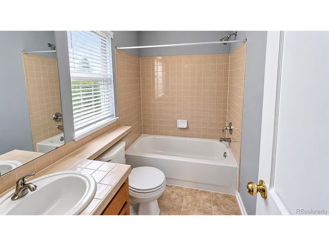 10621 Briarglen Cir, Highlands Ranch, CO 80130