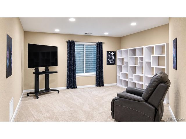 10621 Briarglen Cir, Highlands Ranch, CO 80130