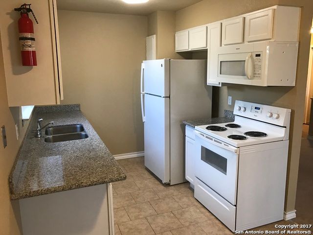 1403 Loma Alto Apt 3, San Antonio, TX 78232